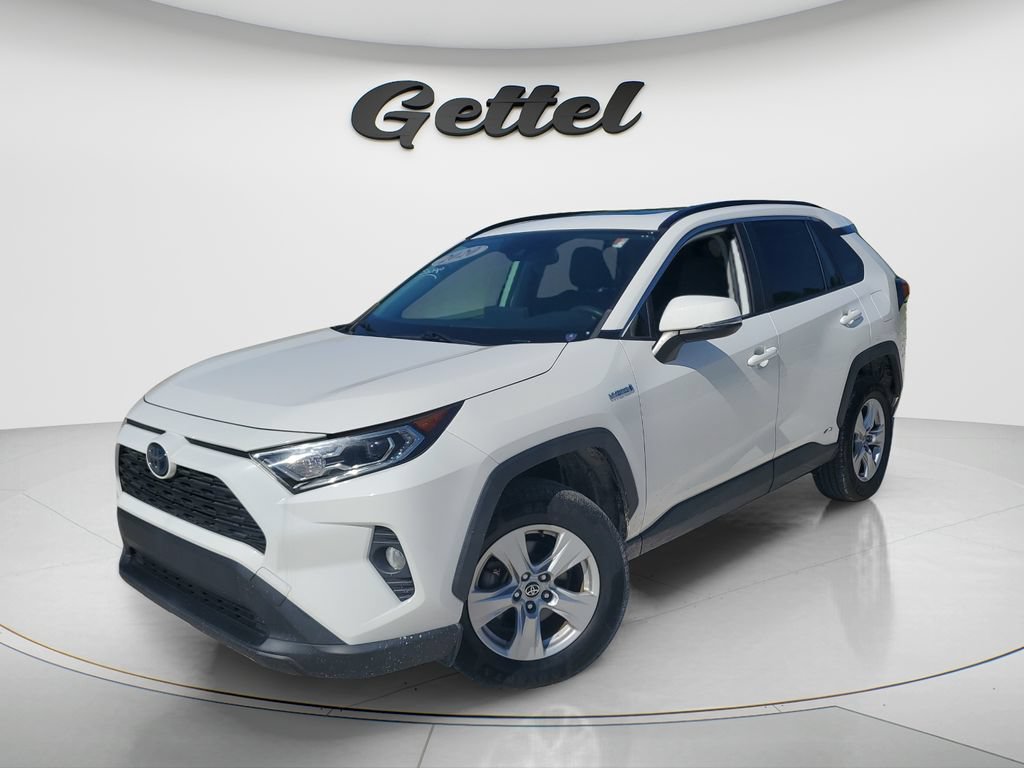 Used 2020 Toyota RAV4 XLE w/ Convenience Package