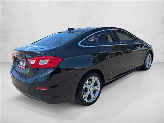 Used 2017 Chevrolet Cruze Premier FWD image 5