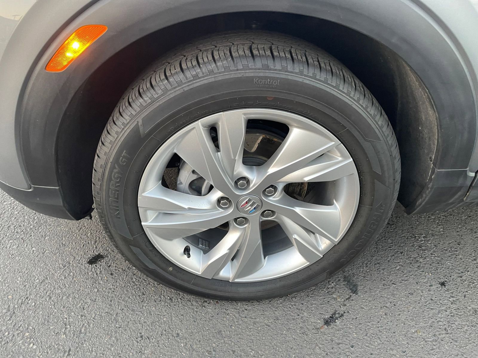 Used 2025 Buick Encore GX Preferred image 28