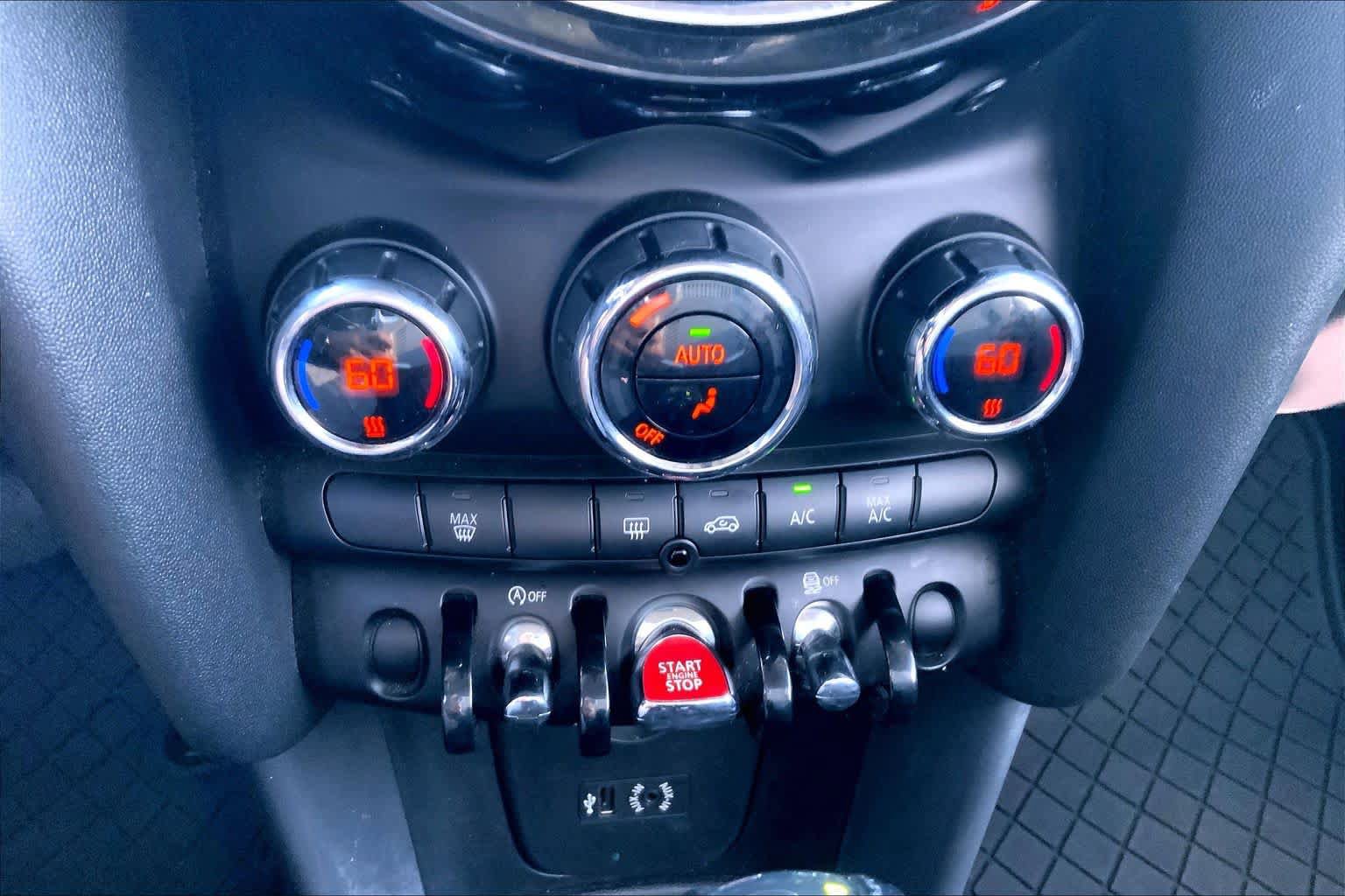Used 2018 MINI Cooper 2-Door Hardtop FWD image 34