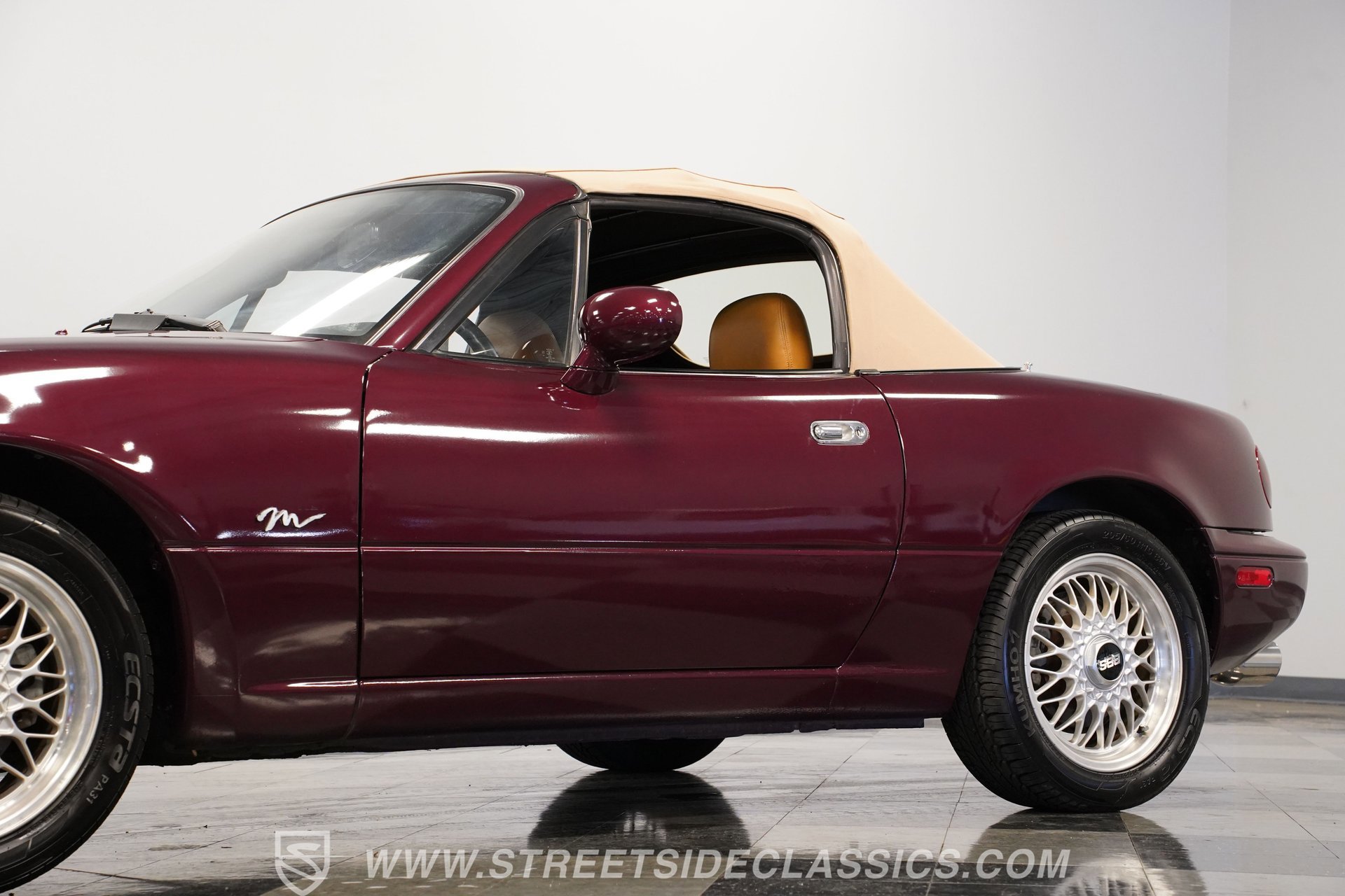 Used 1995 MAZDA MX-5 Miata M-Edition image 22