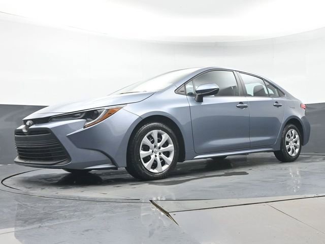 Used 2023 Toyota Corolla LE image 25