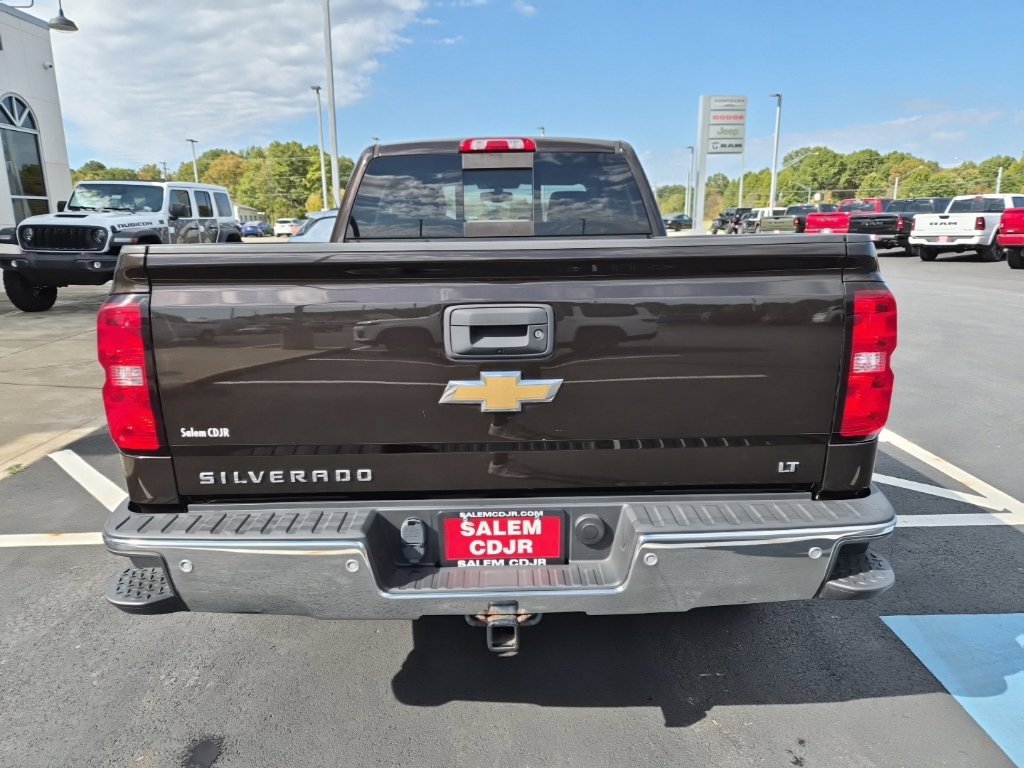 Used 2018 Chevrolet Silverado 1500 LT w/ All Star Edition AWD/4WD image 3