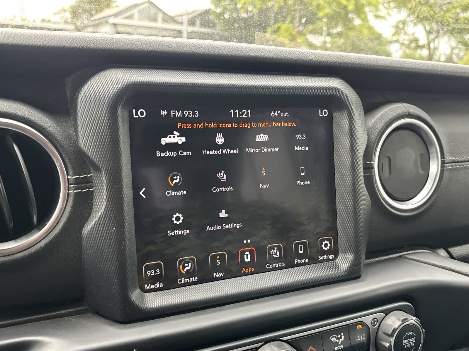 Certified 2020 Jeep Gladiator Overland AWD/4WD image 15