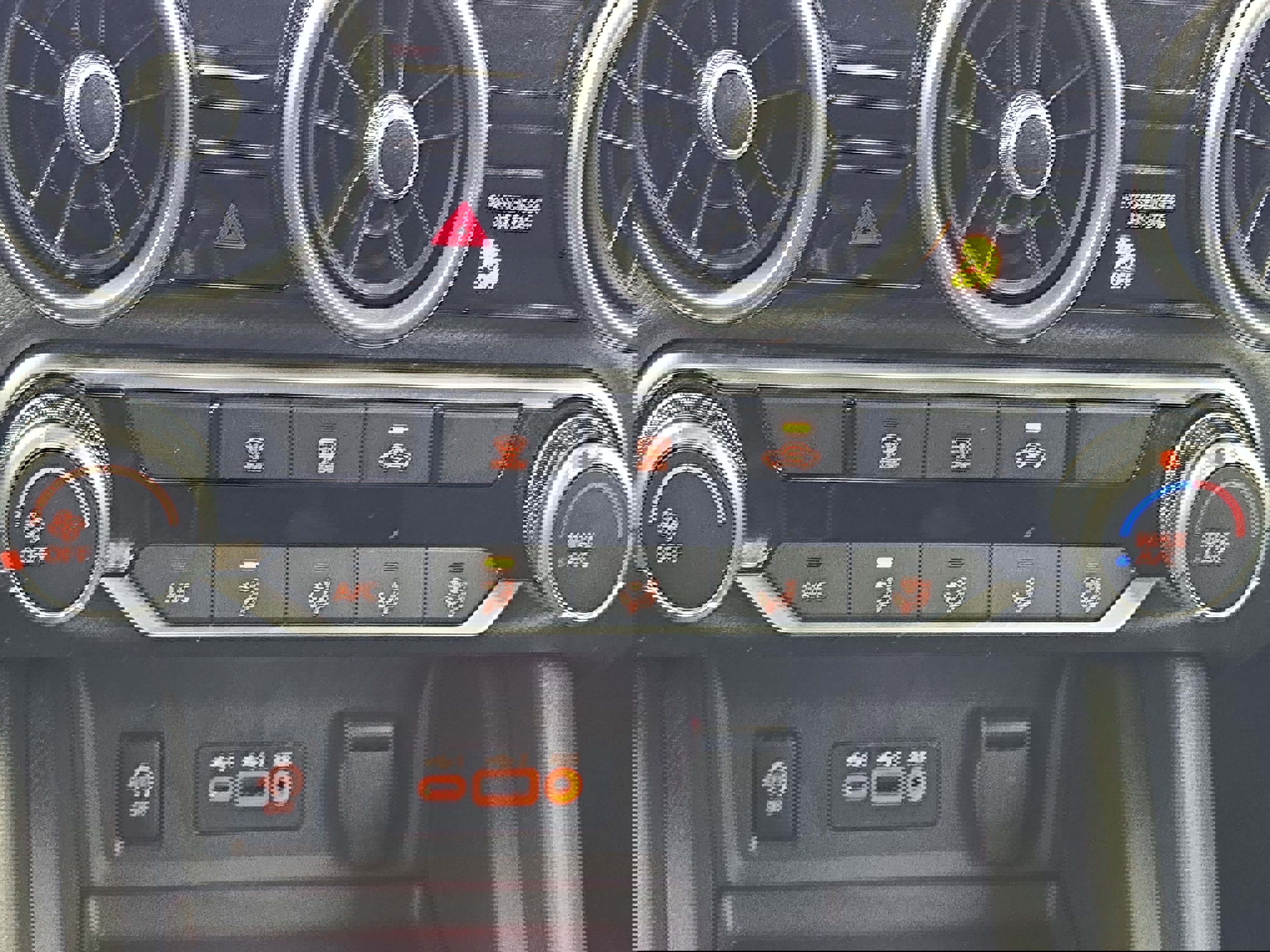 Used 2024 Nissan Sentra SV image 22