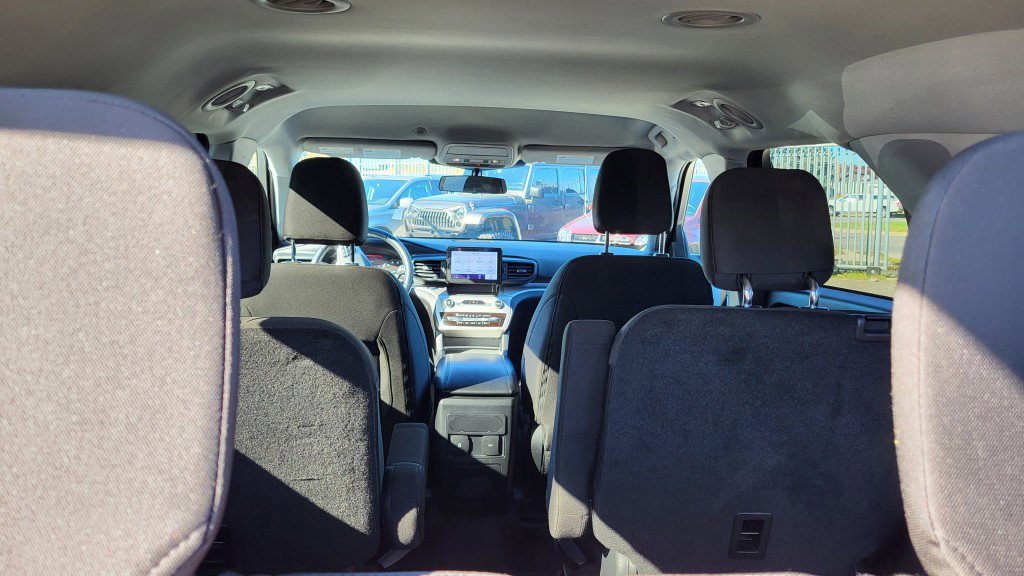 Used 2022 Ford Explorer XLT image 12
