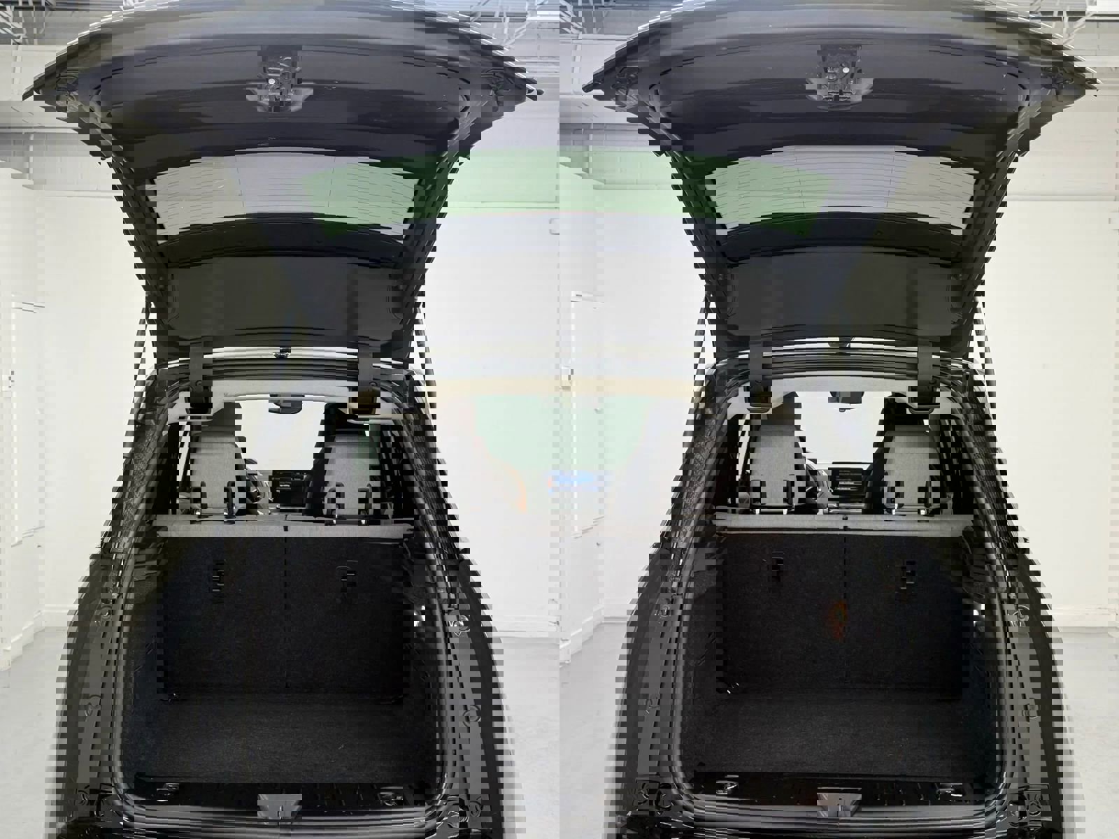 Used 2015 BMW i3 w/ Range Extender image 40