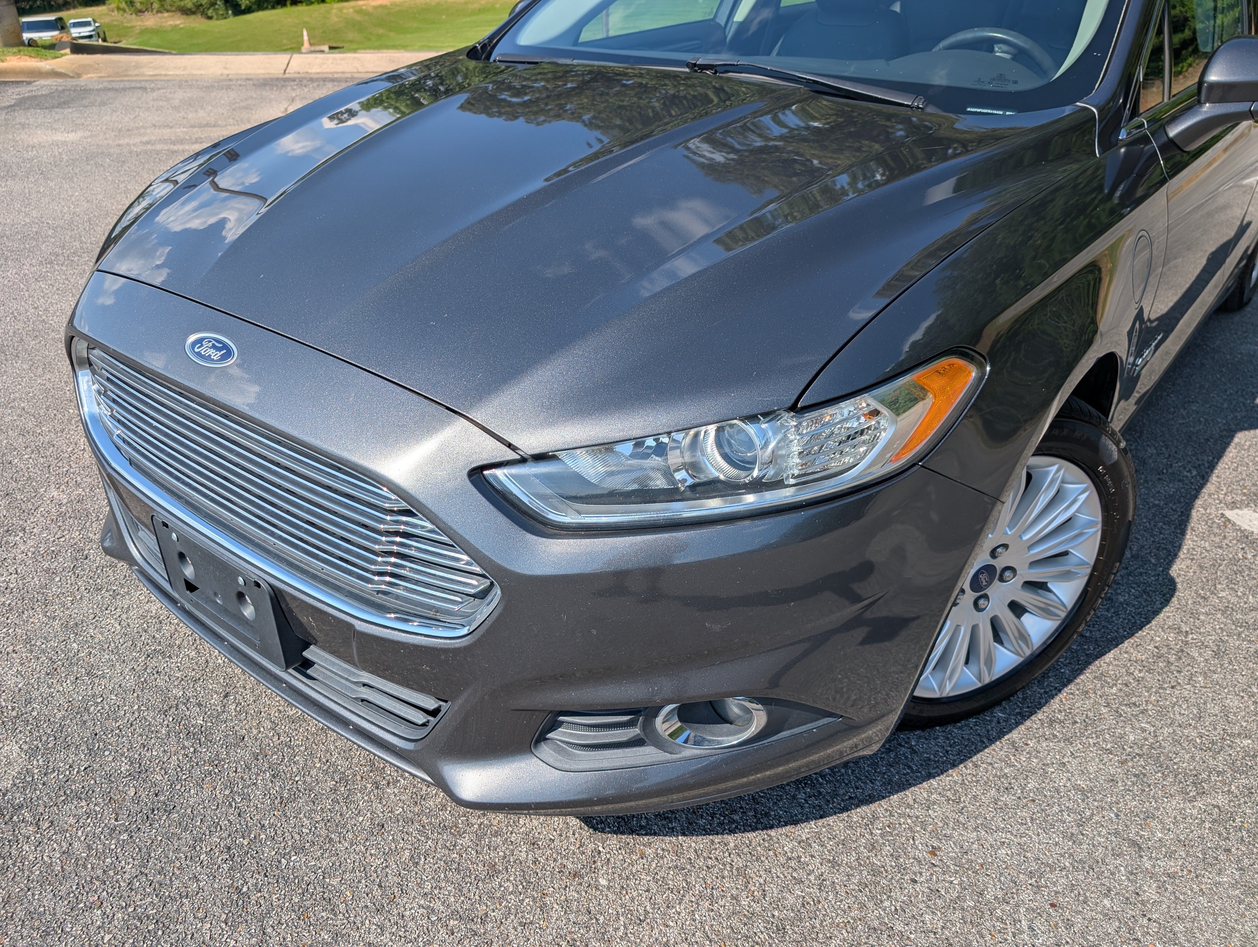 Used 2015 Ford Fusion Energi SE FWD image 10