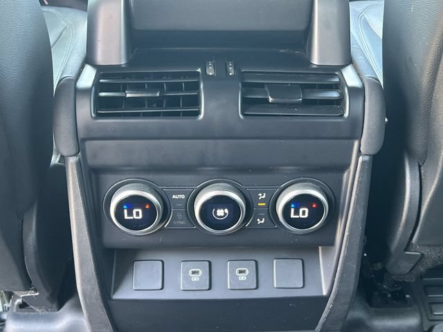 Used 2023 Land Rover Defender 110 S AWD/4WD image 38