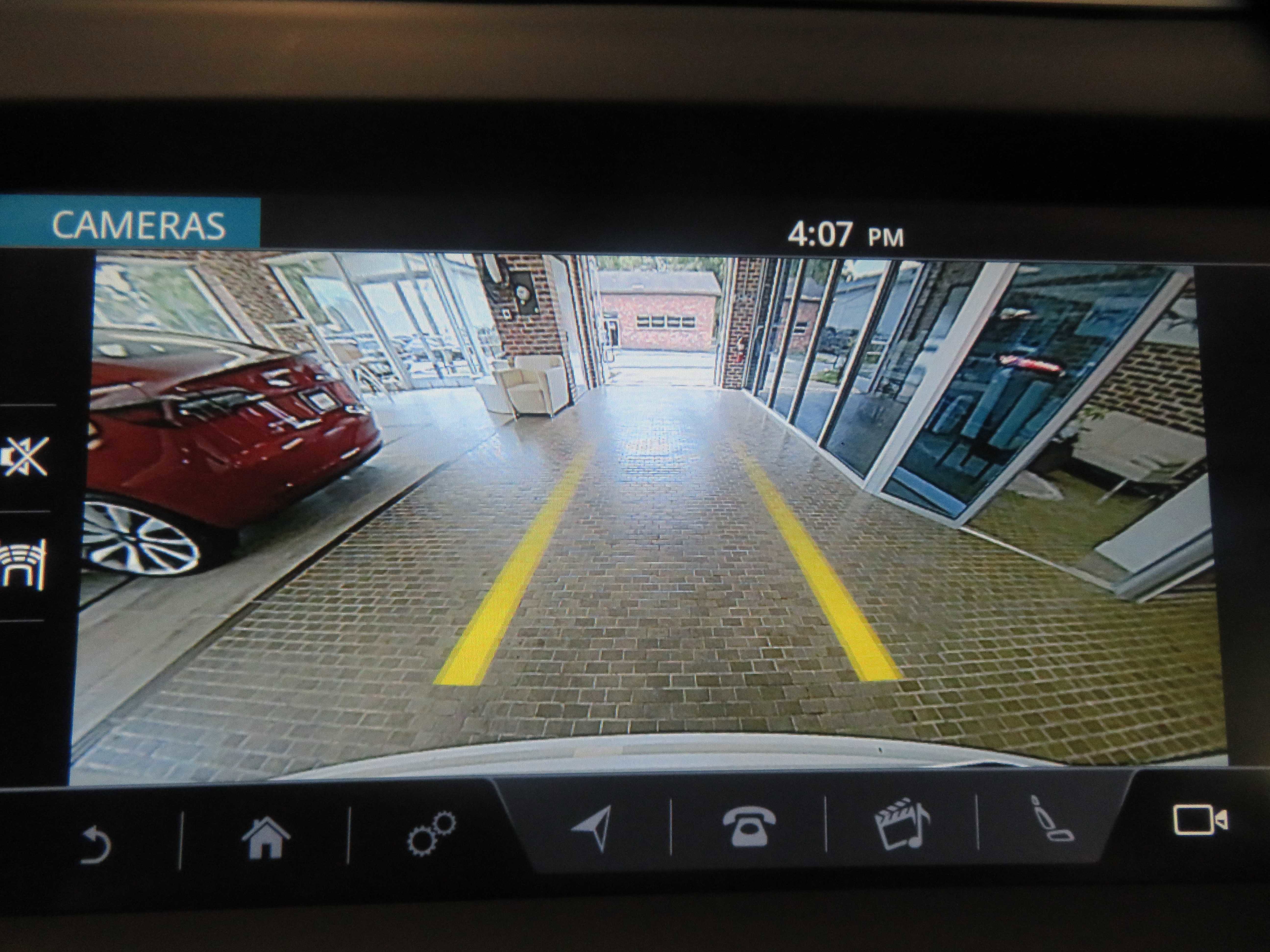 Used 2020 Jaguar E-PACE R-Dynamic SE AWD/4WD image 49