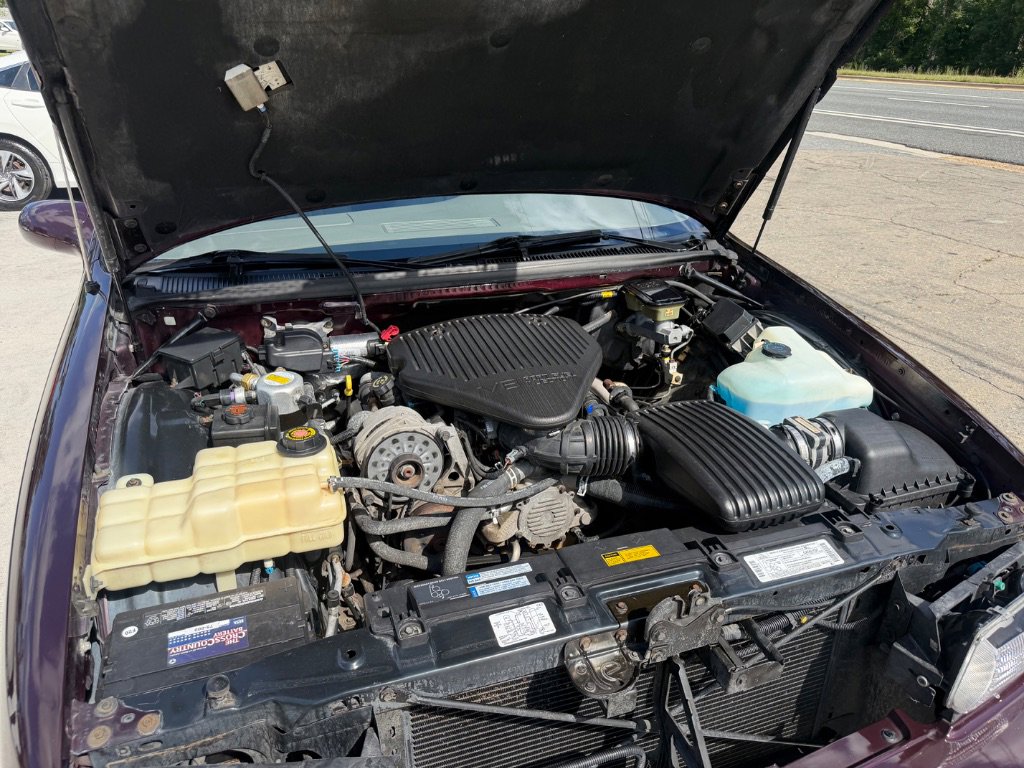 Used 1996 Chevrolet Impala SS RWD image 25