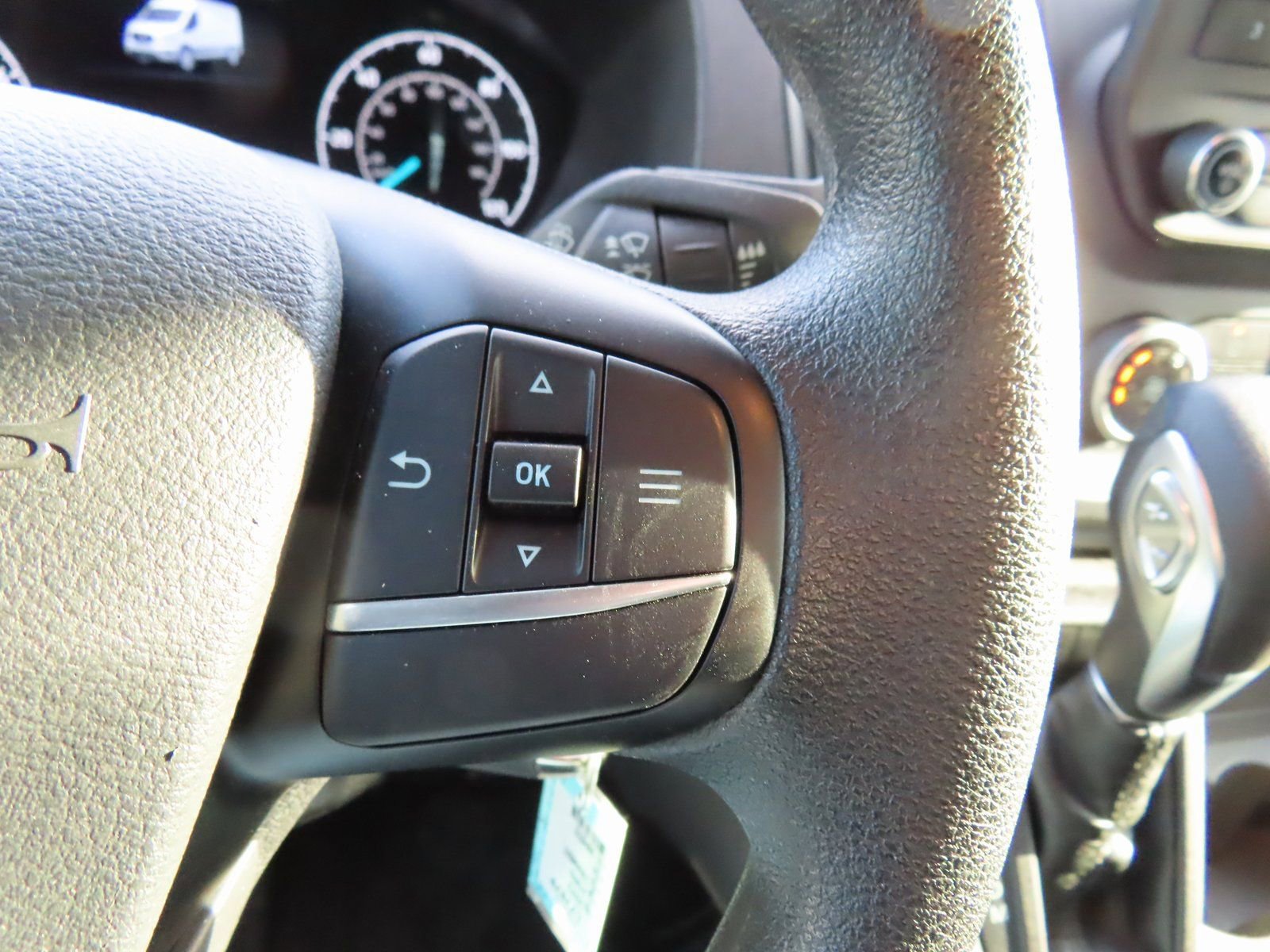 Used 2023 Ford Transit 150 Low Roof AWD w/ Exterior Upgrade Package image 18