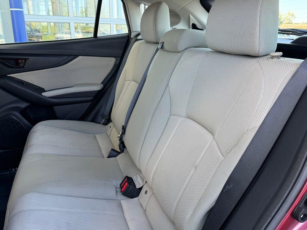Used 2017 Subaru Impreza 2.0i Premium image 16