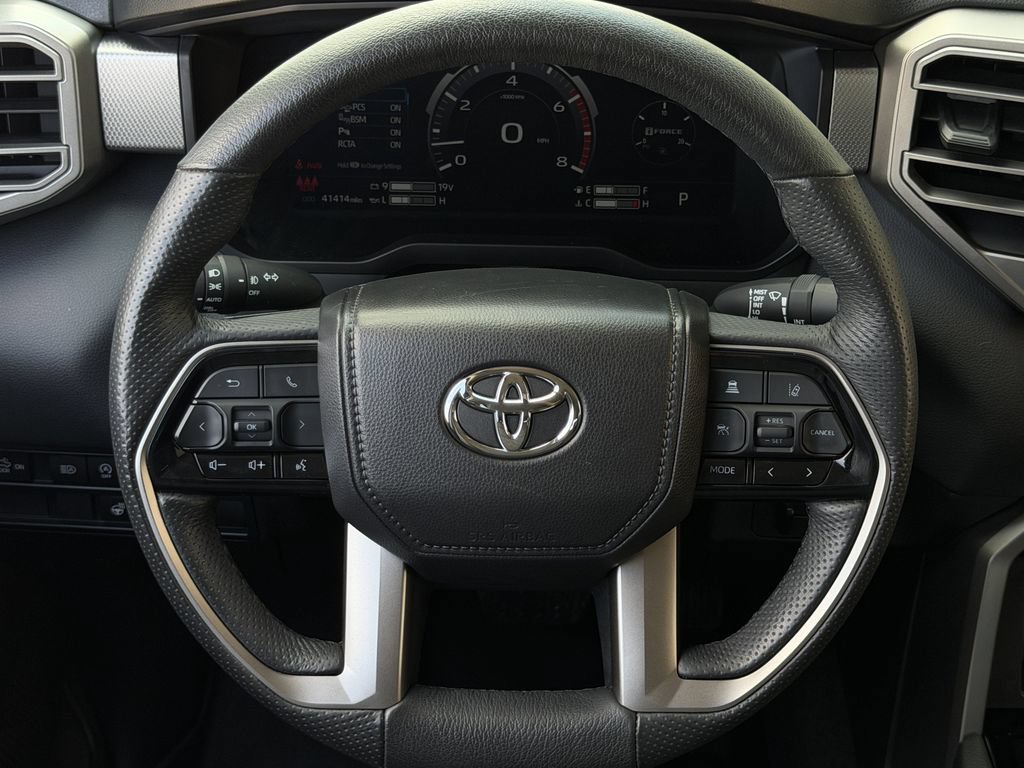 Used 2024 Toyota Tundra Limited AWD/4WD image 14