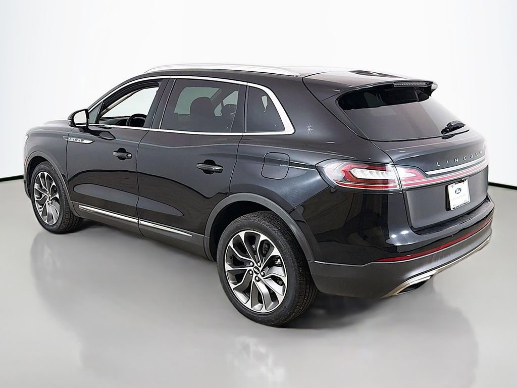 Used 2022 Lincoln Nautilus Reserve AWD/4WD image 10