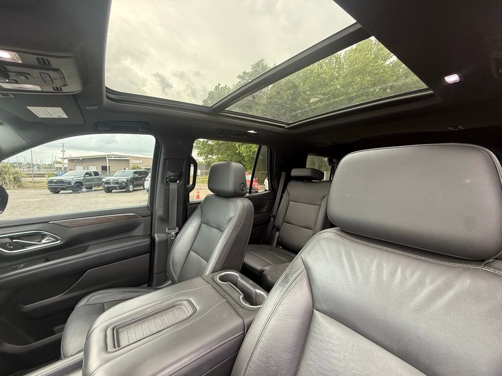 Used 2021 Chevrolet Tahoe LT w/ LT Signature Package RWD image 8