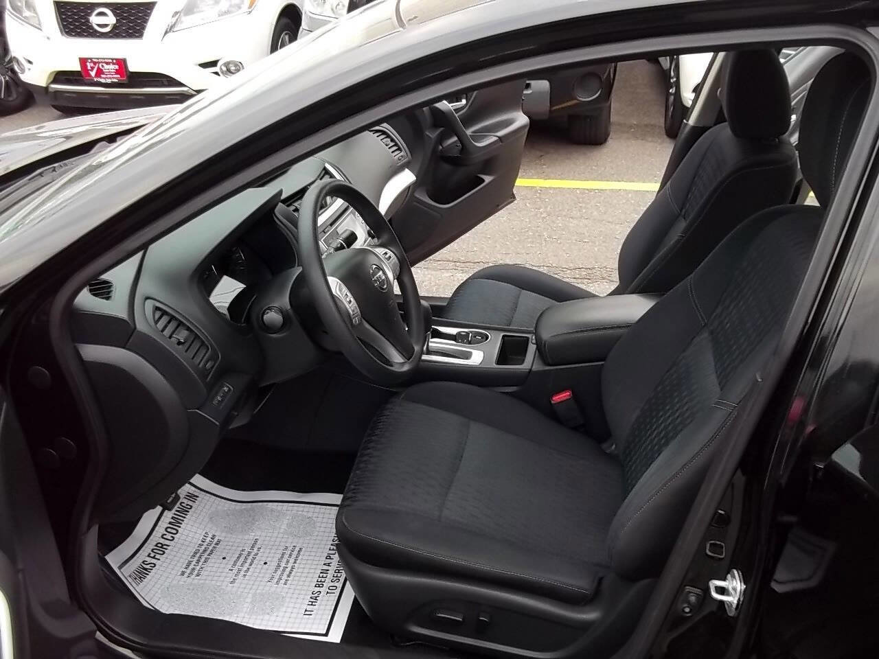 Used 2017 Nissan Altima 2.5 S w/ Power Driver Seat Package FWD image 7