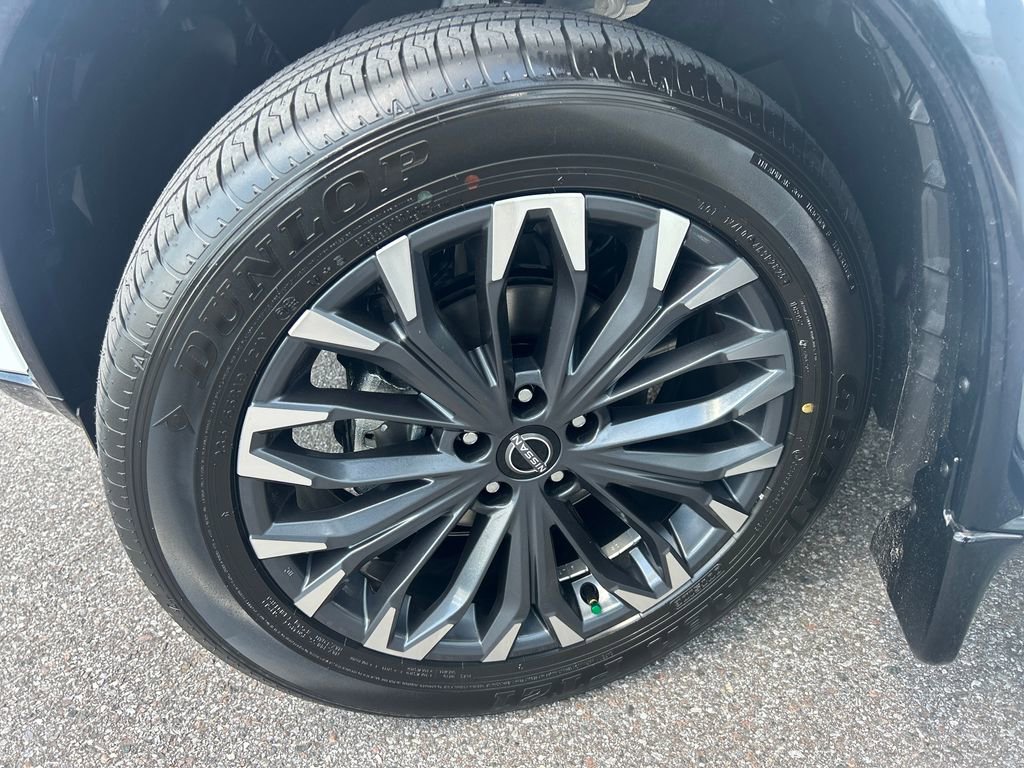 New 2026 Nissan Rogue Platinum image 42