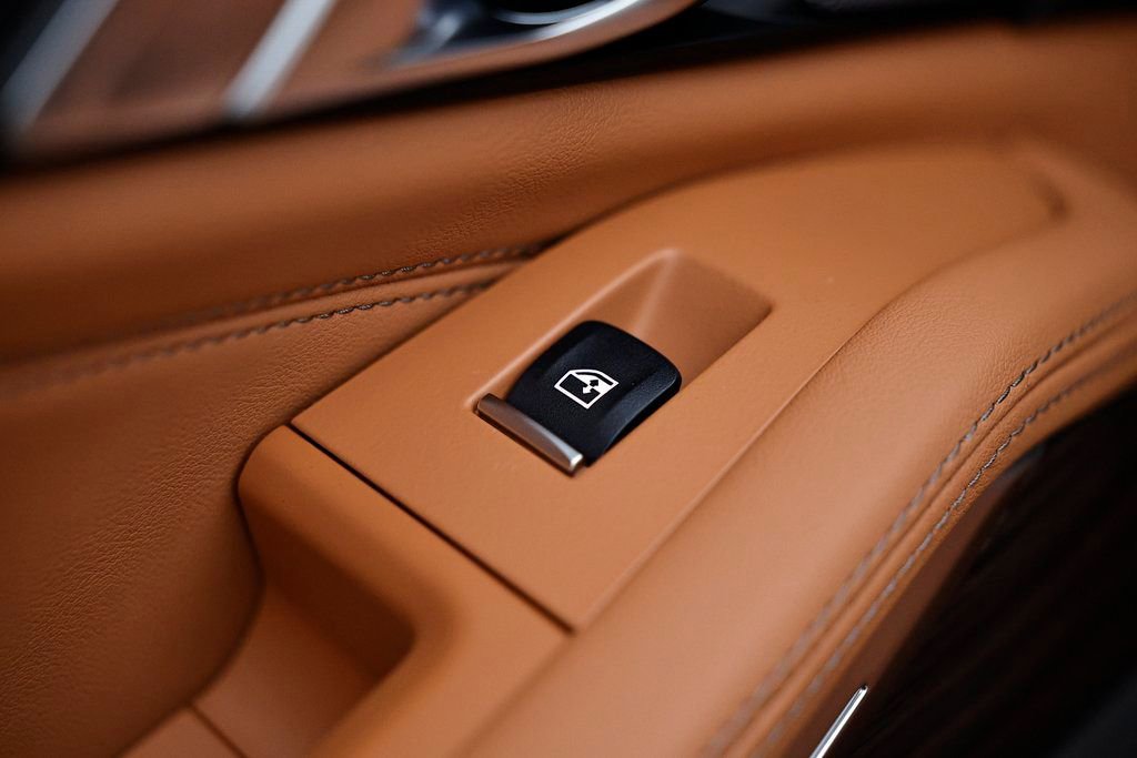 New 2026 BMW X5 xDrive40i w/ M Sport Package image 25