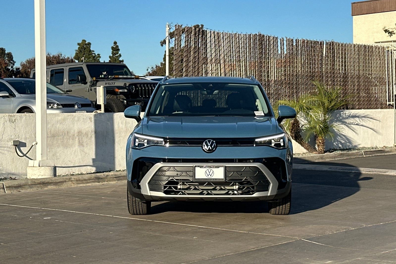 New 2026 Volkswagen Taos SE FWD image 3