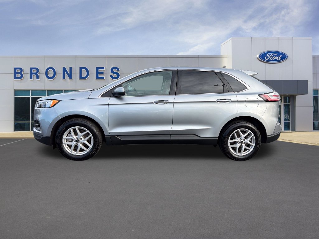 Used 2024 Ford Edge SEL w/ Convenience Package