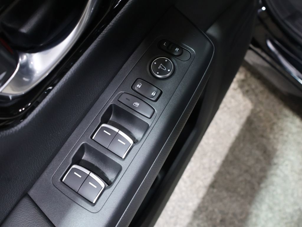 Used 2025 Honda CR-V EX-L image 14