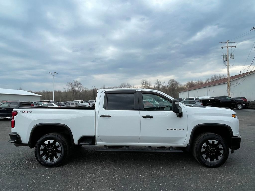 Used 2020 Chevrolet Silverado 2500 Custom w/ Custom Value Package AWD/4WD image 10