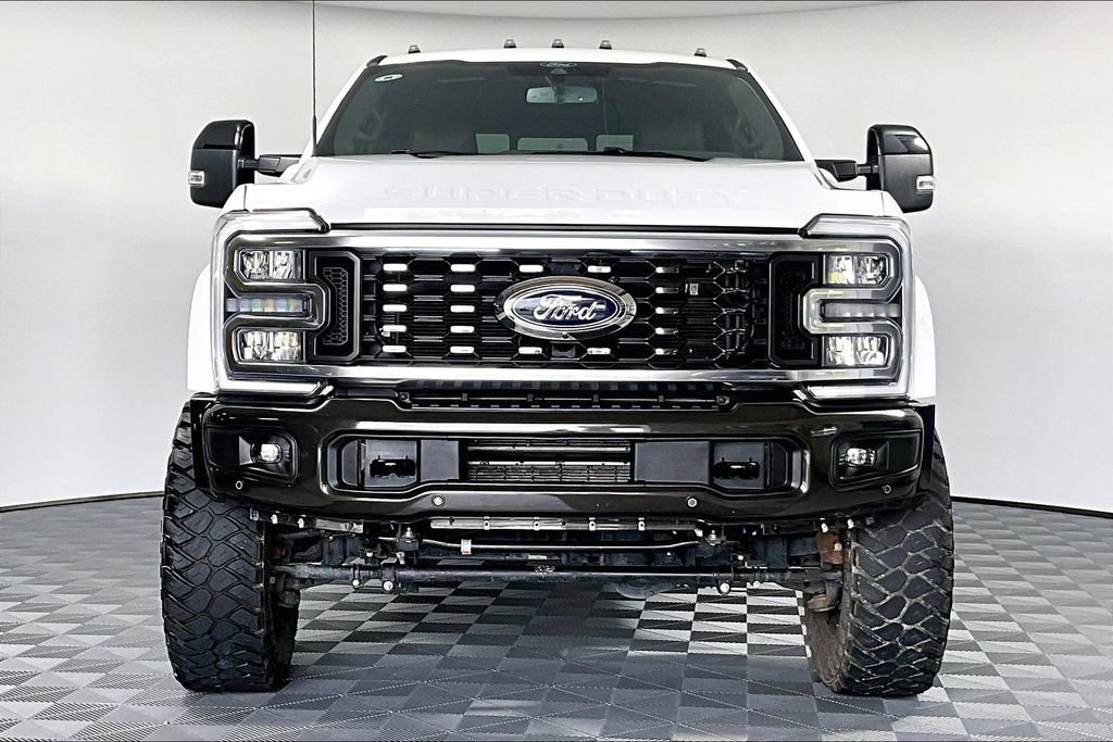 Used 2025 Ford F450 King Ranch w/ FX4 Off-Road Package AWD/4WD image 3