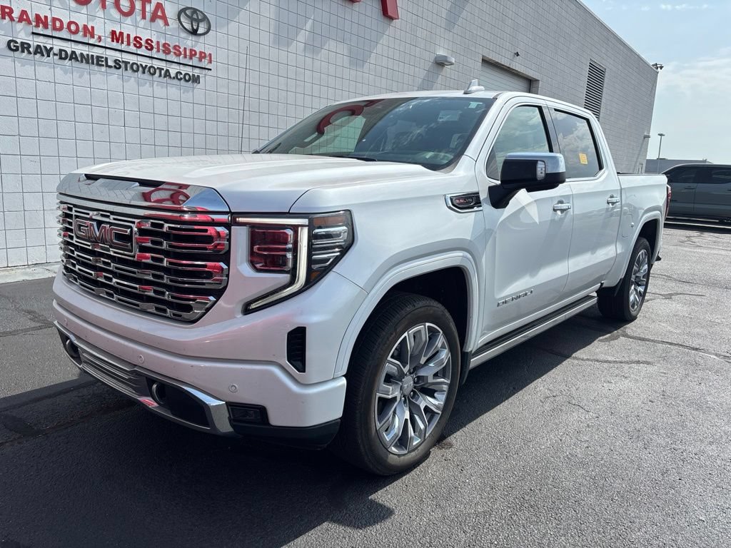 Used 2023 GMC Sierra 1500 Denali w/ Denali Reserve Package AWD/4WD video 1
