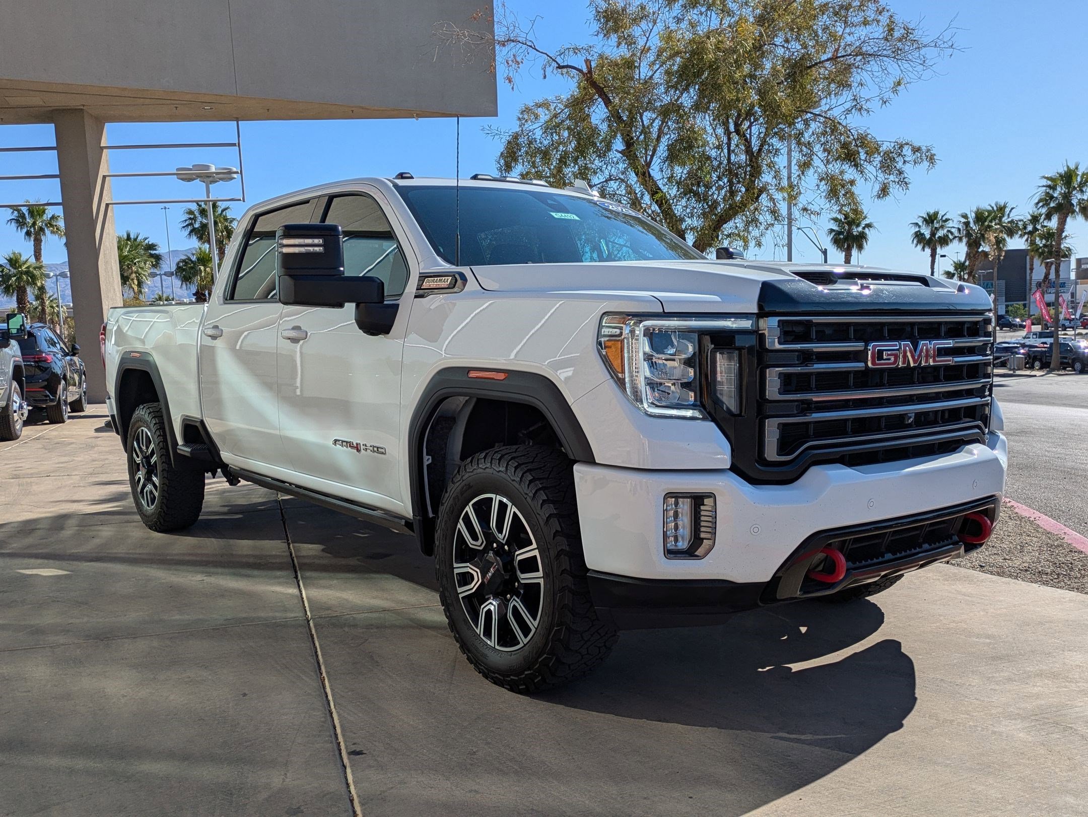 Used 2023 GMC Sierra 3500 AT4 w/ AT4 Preferred Package AWD/4WD image 7