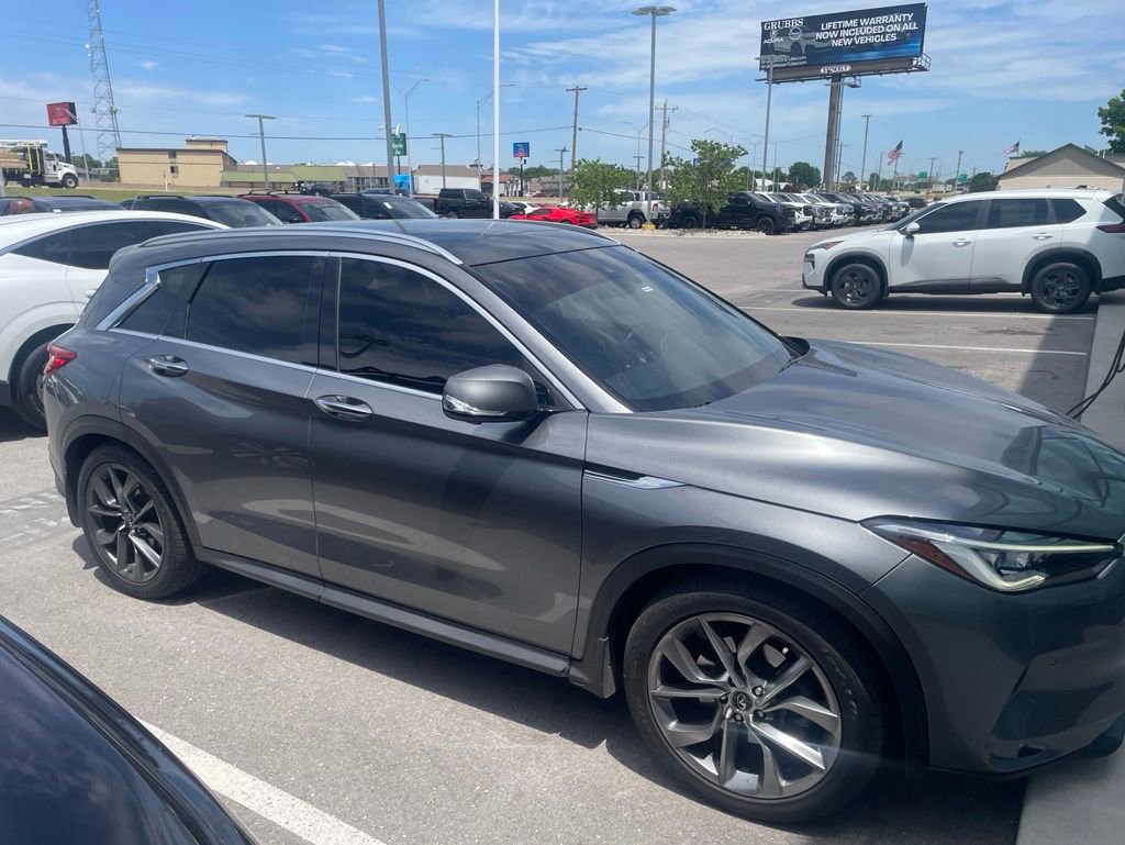 Used 2019 INFINITI QX50 Essential w/ Sensory Package AWD/4WD image 6