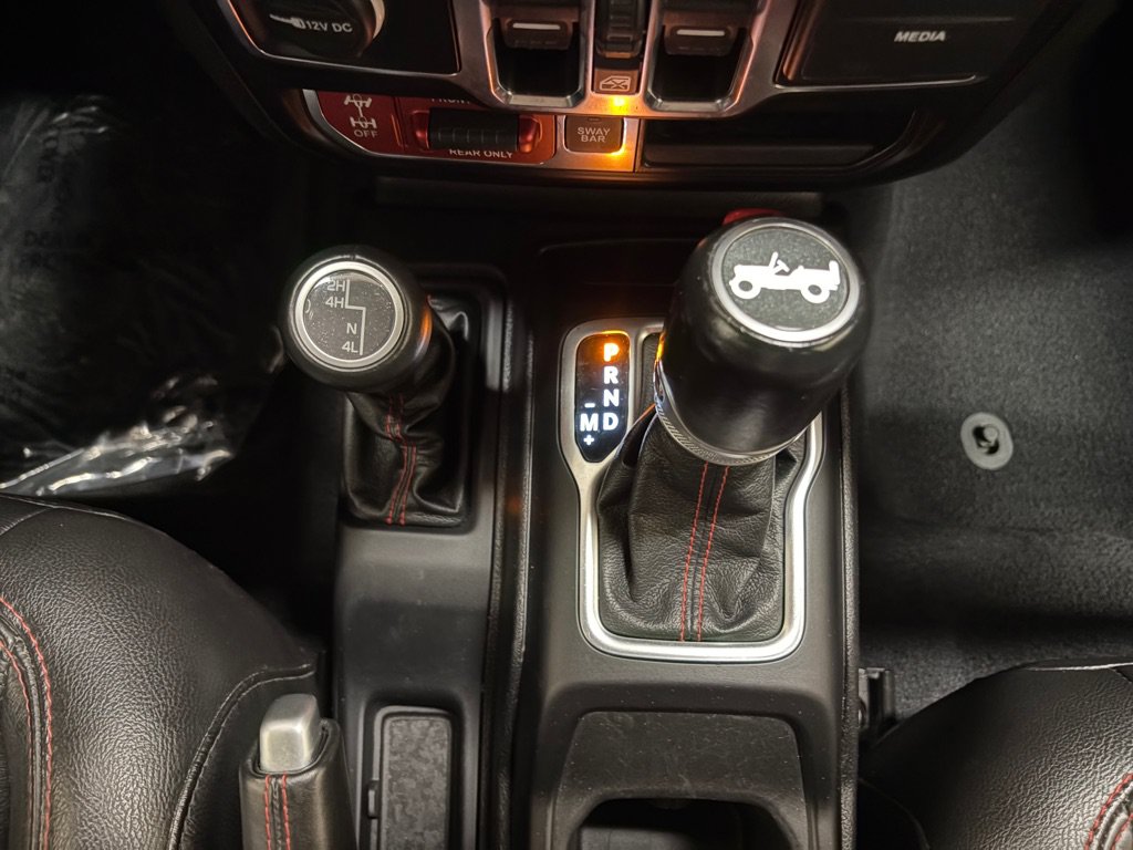 Used 2020 Jeep Wrangler Unlimited Rubicon AWD/4WD image 30