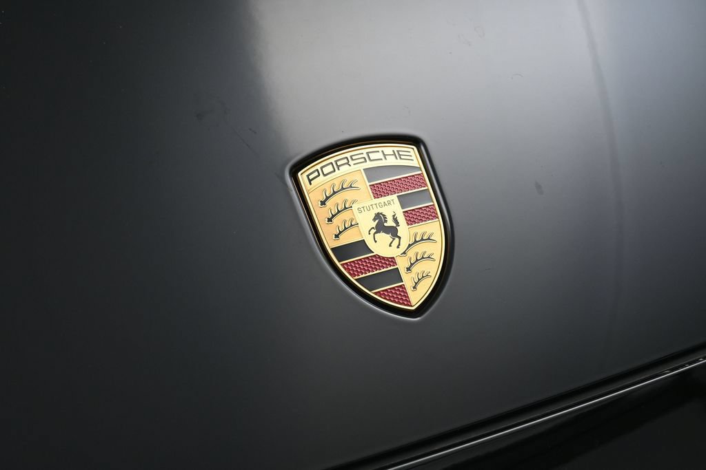 Certified 2026 Porsche Cayenne E-Hybrid Coupe AWD/4WD image 13