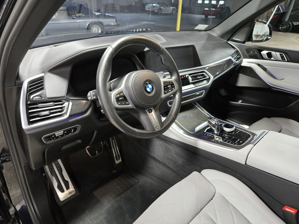 Used 2023 BMW X5 M50i w/ Executive Package image 15
