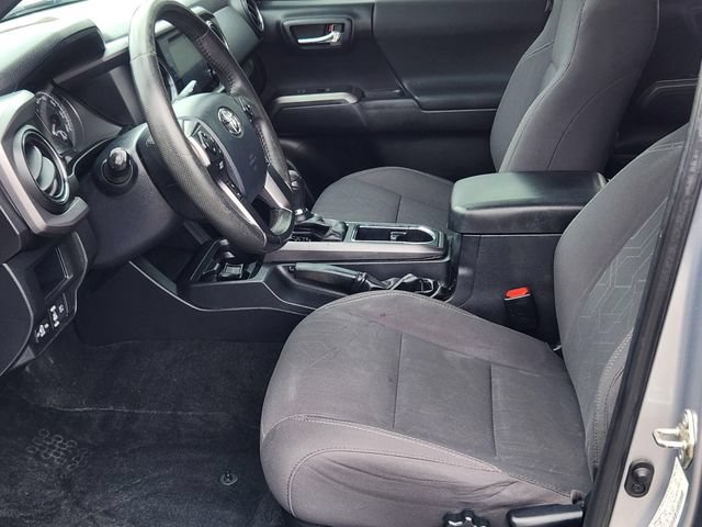 Used 2019 Toyota Tacoma TRD Off-Road AWD/4WD image 8