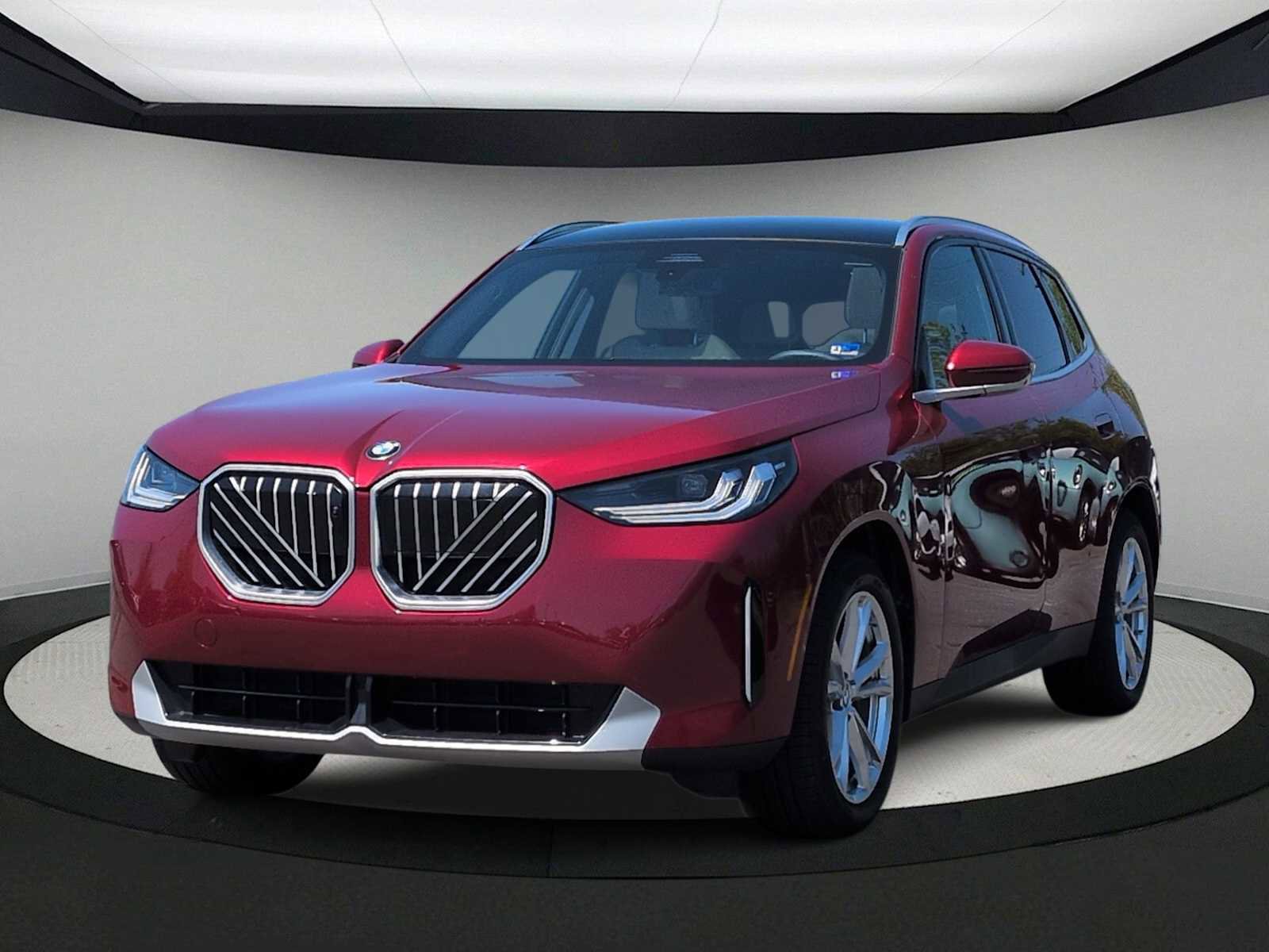 Used 2025 BMW X3 xDrive30i w/ Premium Package AWD/4WD image 4