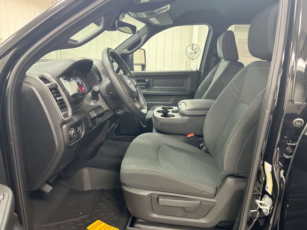 New 2026 RAM 3500 Tradesman AWD/4WD image 15