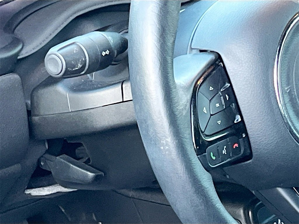 Used 2022 Jeep Renegade Altitude w/ Convenience Group image 10