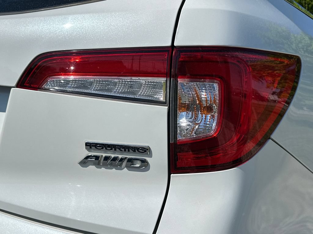 Used 2021 Honda Pilot Touring image 9