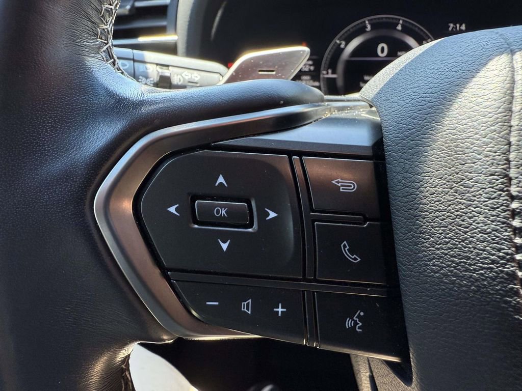 Used 2023 Lexus LX 600 4WD w/ Appearance Package image 23