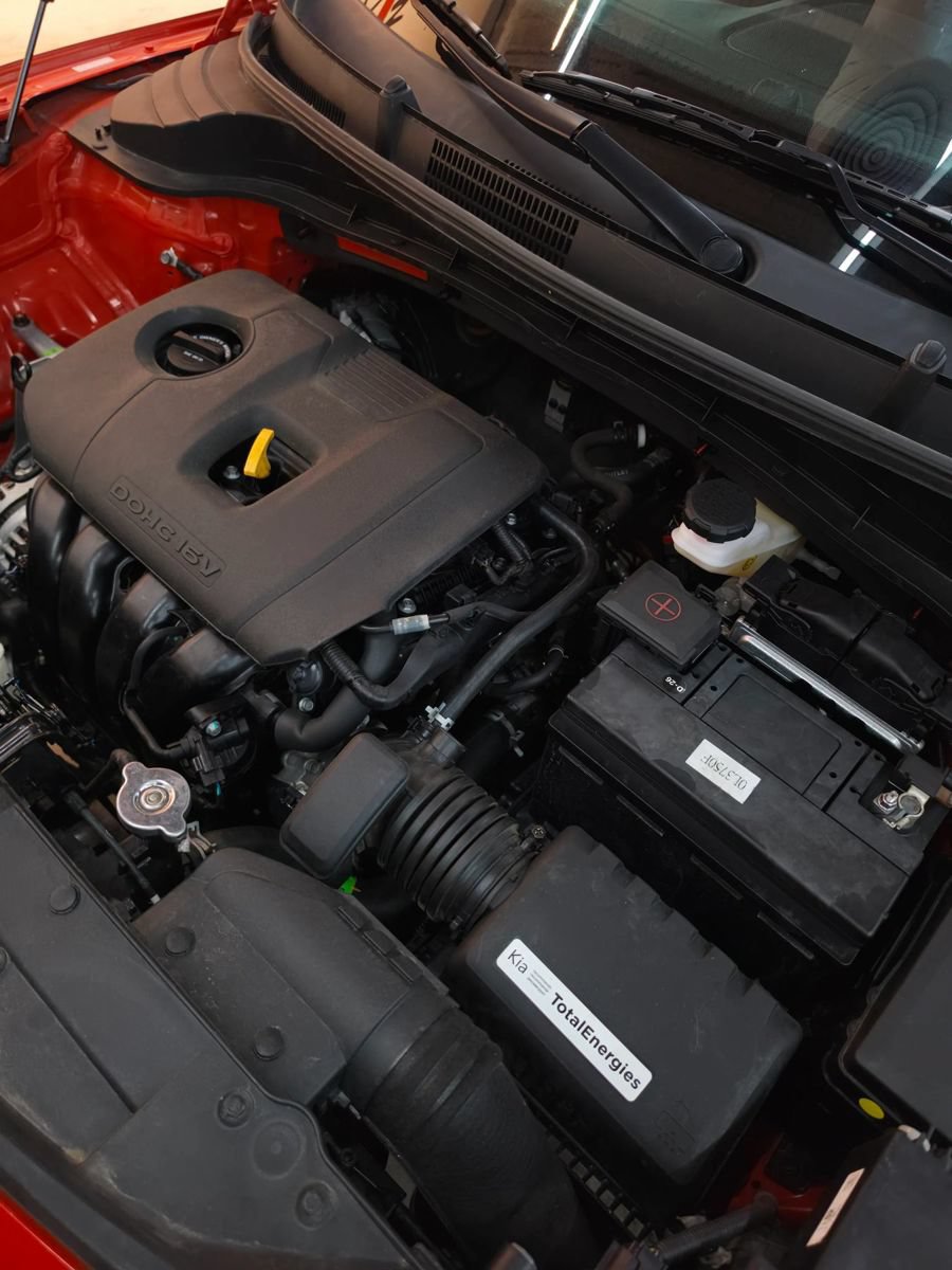 Used 2024 Kia Soul LX w/ LX Technology Package FWD image 15