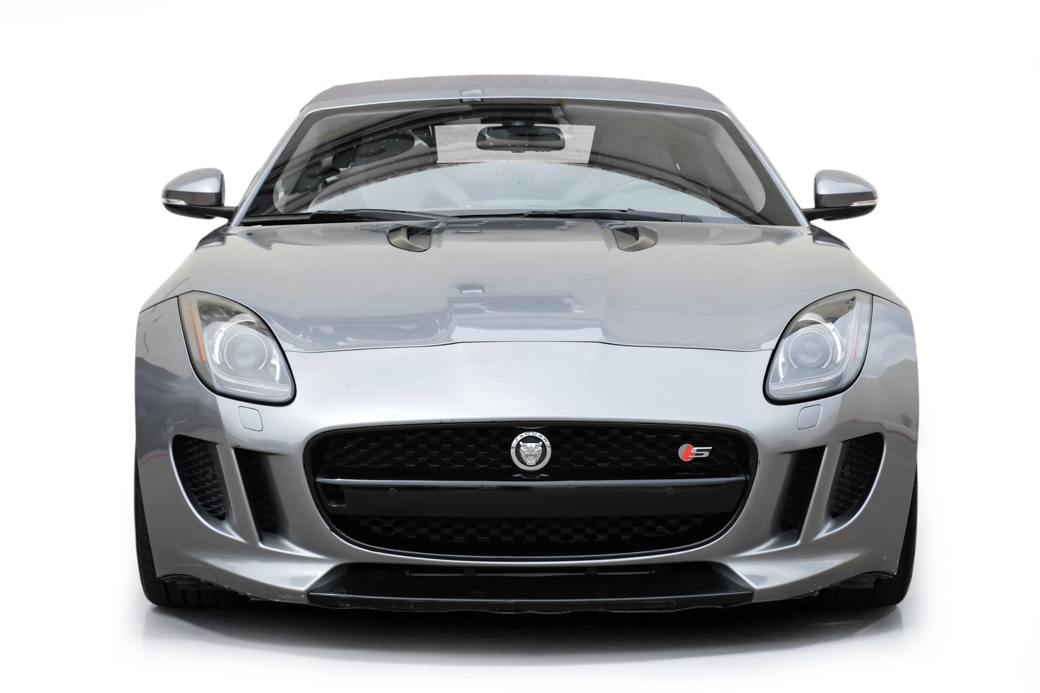 Used 2014 Jaguar F-TYPE S RWD image 4