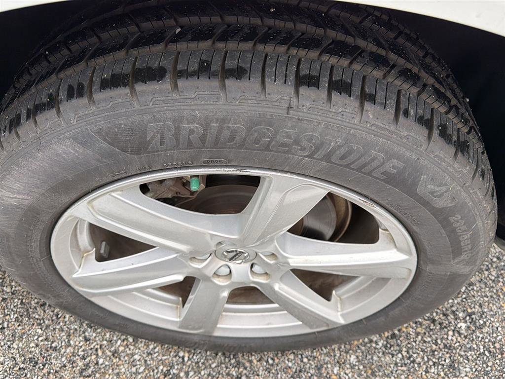 Used 2022 Volvo XC90 T5 Momentum w/ Advanced Package image 38