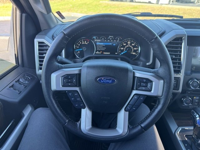 Used 2016 Ford F150 Lariat image 23