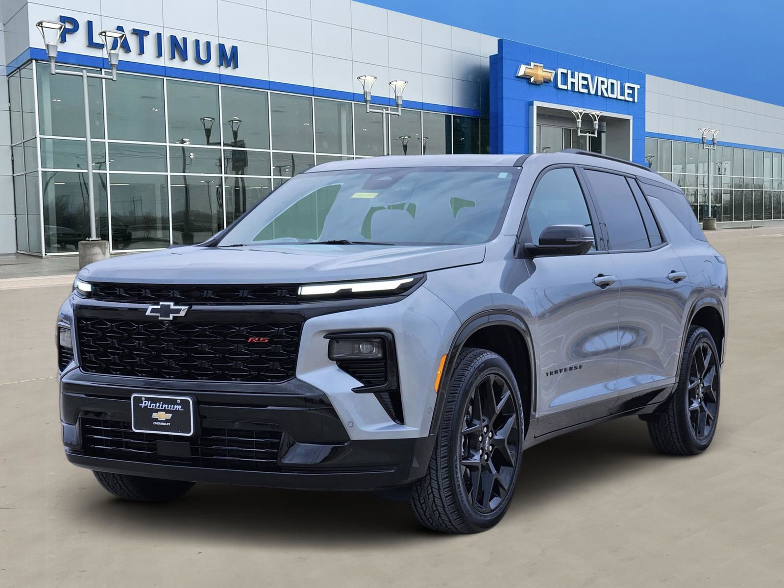 Certified 2024 Chevrolet Traverse RS image 2