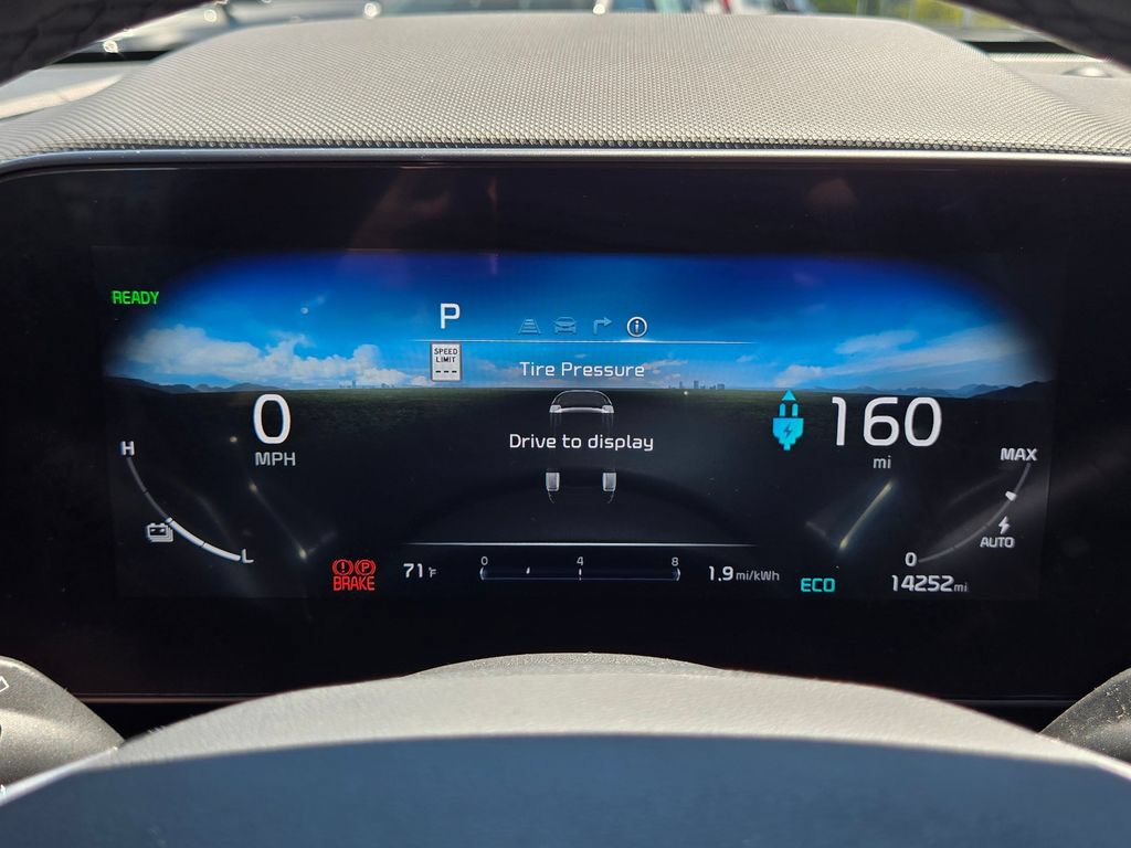 Used 2024 Kia Niro Wind w/ Wind Preserve Package FWD image 24