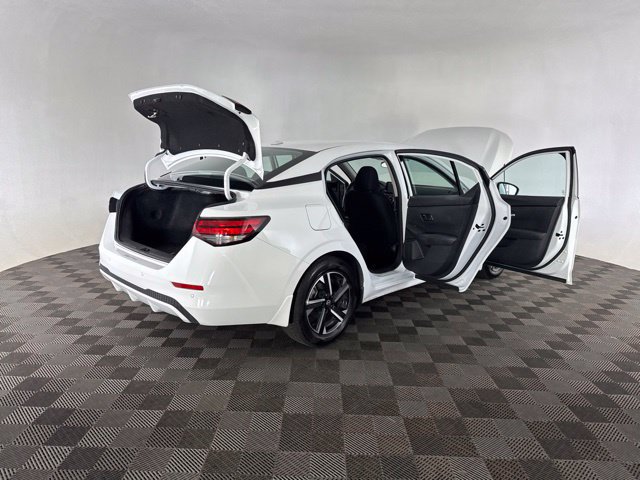 Certified 2025 Nissan Sentra SV w/ All-Weather Package FWD image 14
