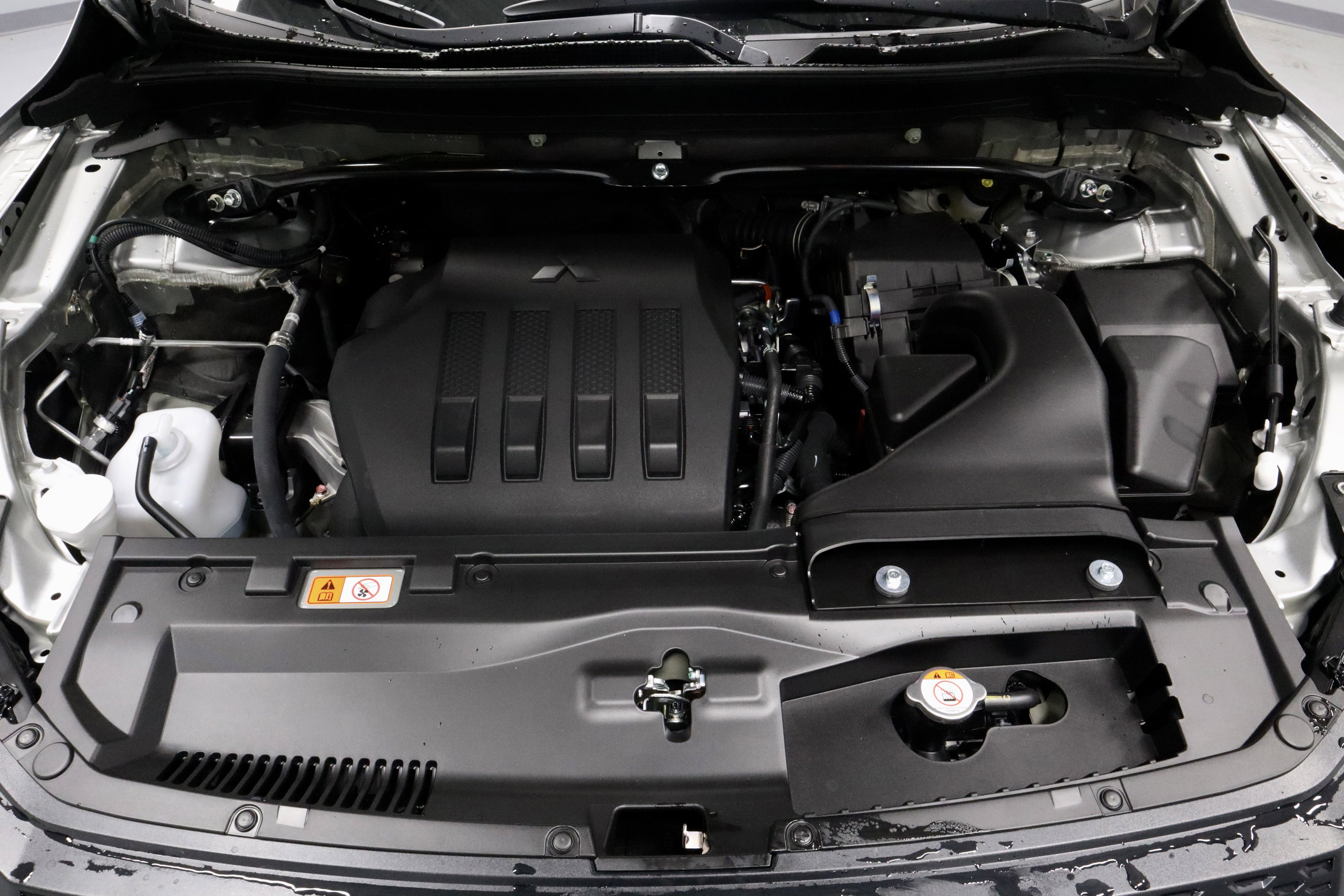 New 2026 Mitsubishi Eclipse Cross LE image 28