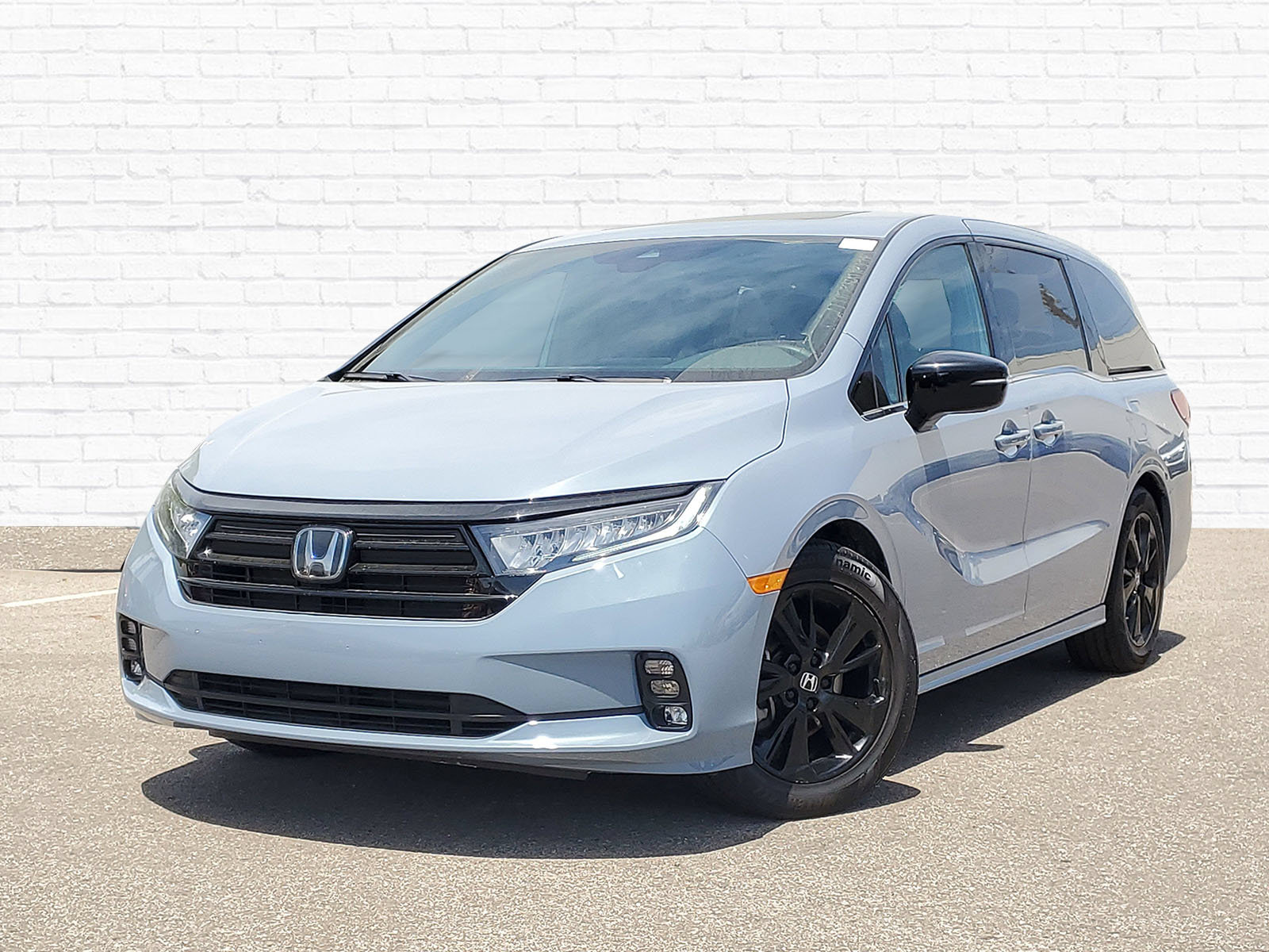 Certified 2023 Honda Odyssey Sport video 1