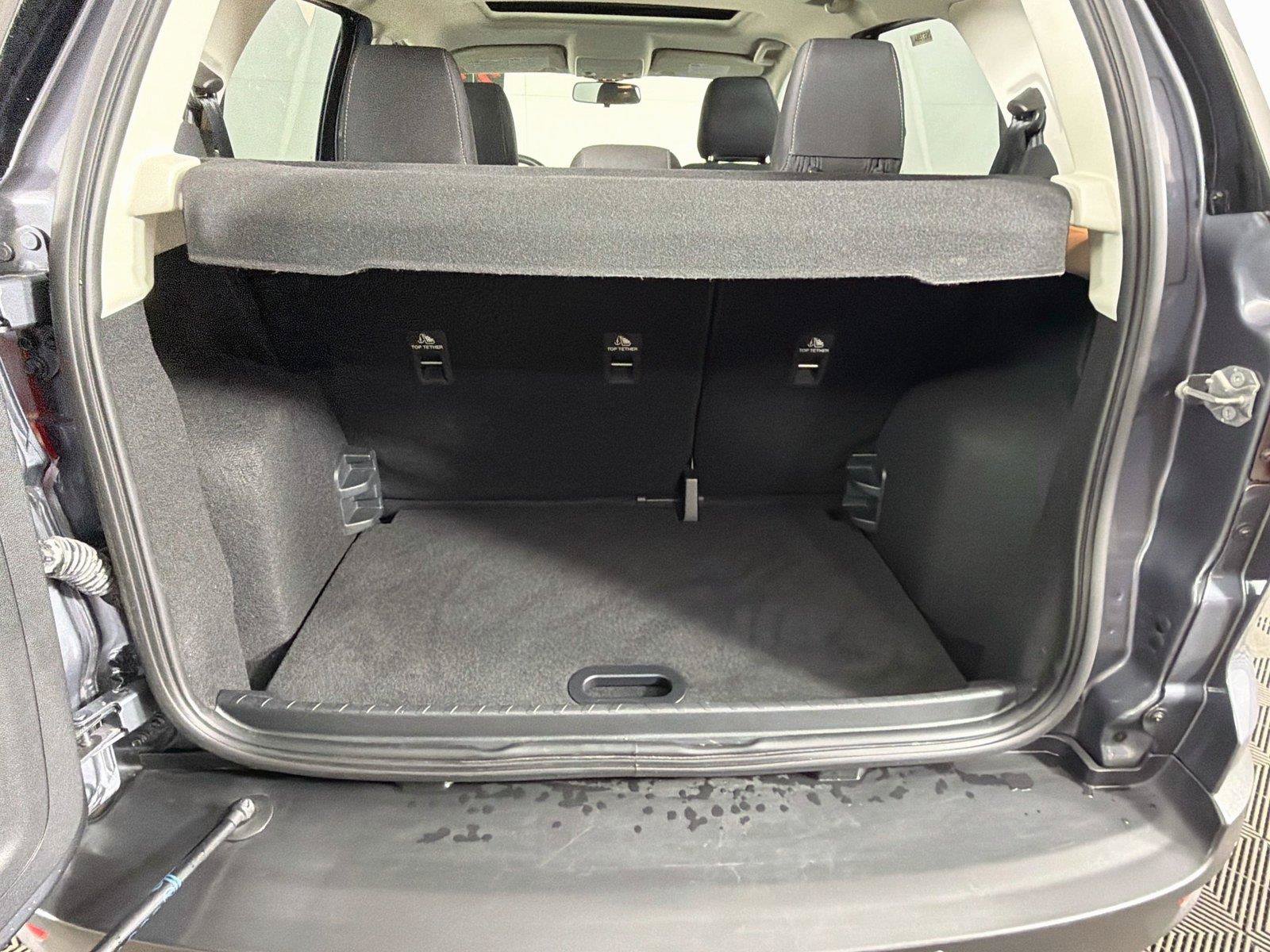 Used 2021 Ford EcoSport SE AWD/4WD image 14